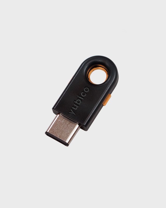 https://beta.tiendacripto.io/uploads/products/50265086d42277226.00808059-YubiKey 5C.png